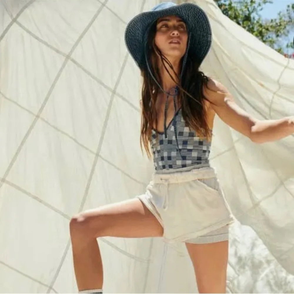 💫 FREE PEOPLE® The Way You Move Shorts Size XS Ivory NWT